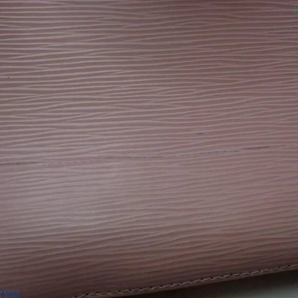 louis vuitton NeoNoe Rose Ballerine with Shoulder Strap - Picture 8 of 11